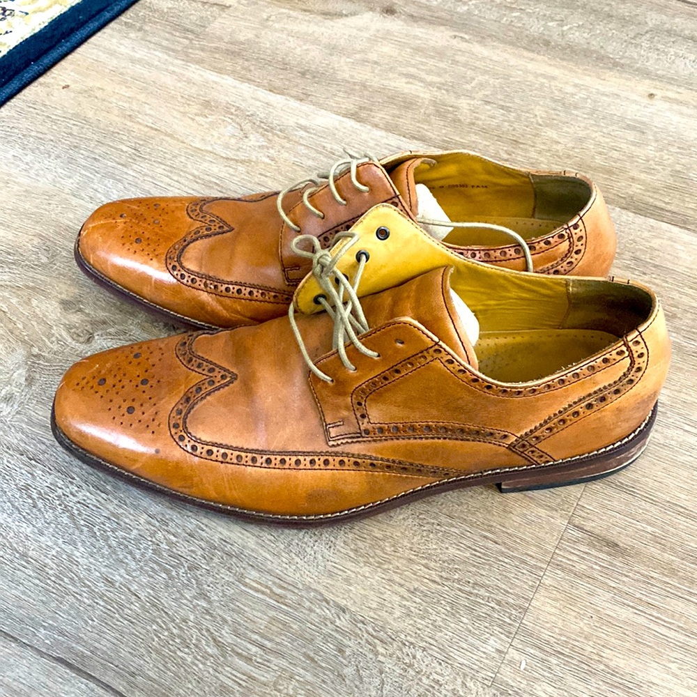 Cole Haan dress shoes